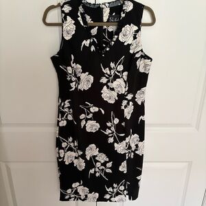 SL Fashions Black and White Sleeveless Sheath Dress